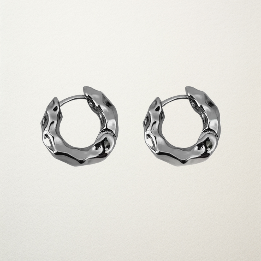 ELEGANT GEOMETRIC HOOP EARRINGS