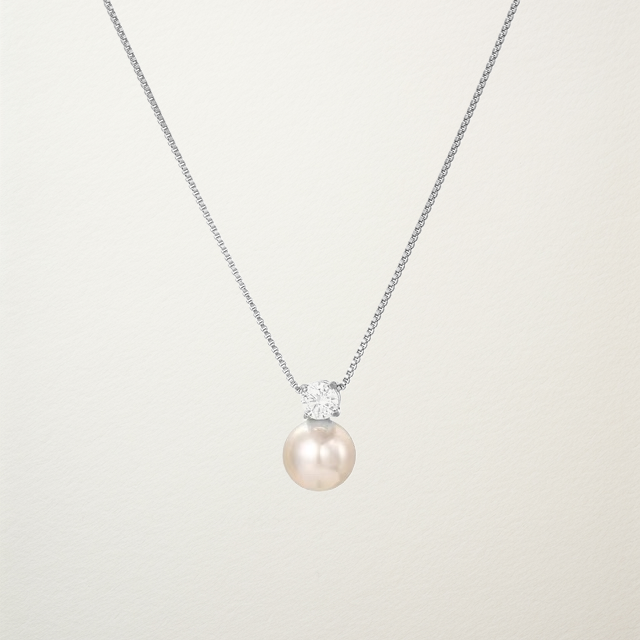 ELEGANCE PEARL NECKLACE